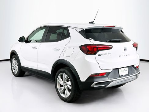 Used 2025 Buick Encore GX Preferred AWD/4WD image 5