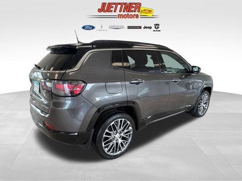 Used 2024 Jeep Compass Limited w/ Elite Group AWD/4WD image 5
