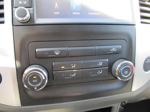 Used 2019 Nissan Frontier SV image 59