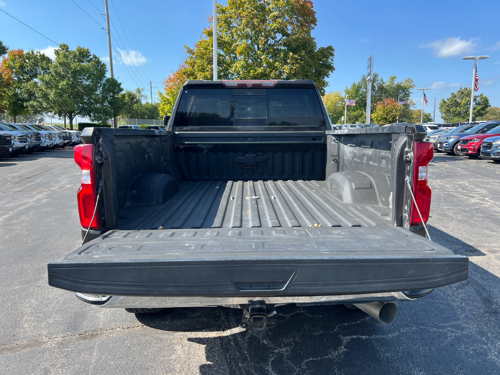 Used 2020 Chevrolet Silverado 2500 LTZ w/ LTZ Plus Package AWD/4WD image 9