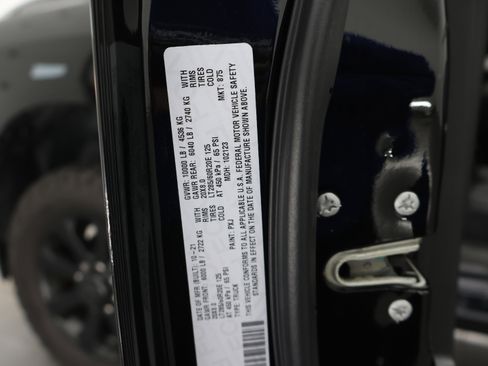 Used 2022 RAM 2500 Big Horn w/ Night Edition AWD/4WD image 60