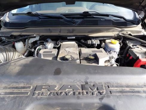 Used 2023 RAM 3500 Laramie AWD/4WD image 38