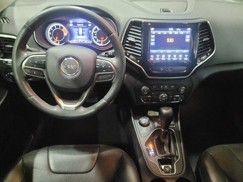 Used 2019 Jeep Cherokee Limited image 22