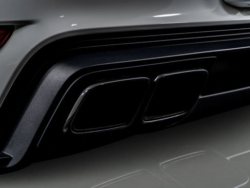 Used 2022 Porsche 911 Turbo S image 15