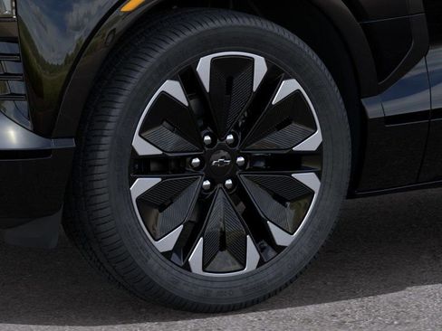 New 2026 Chevrolet Blazer EV RS w/ LPO, All-Weather Mat Package image 9