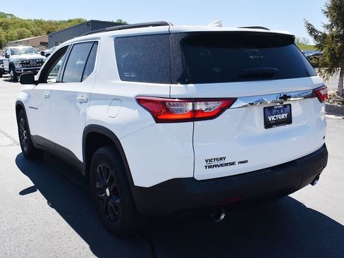Used 2019 Chevrolet Traverse LT AWD/4WD image 3