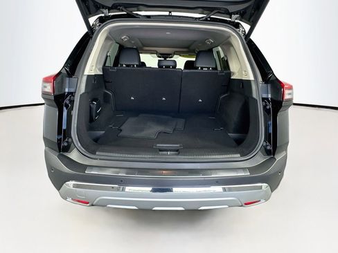 Used 2023 Nissan Rogue Platinum w/ Platinum Premium Package FWD image 26