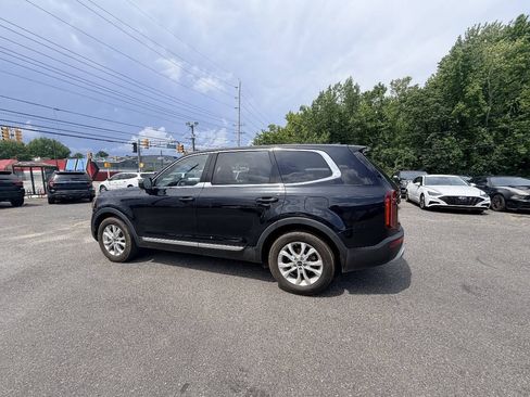 Used 2021 Kia Telluride LX FWD image 32