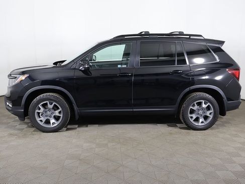 Used 2023 Honda Passport TrailSport image 19