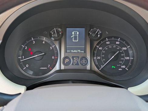 Used 2014 Lexus GX 460 Luxury image 26