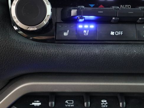 Used 2023 Toyota Tundra Limited RWD image 22