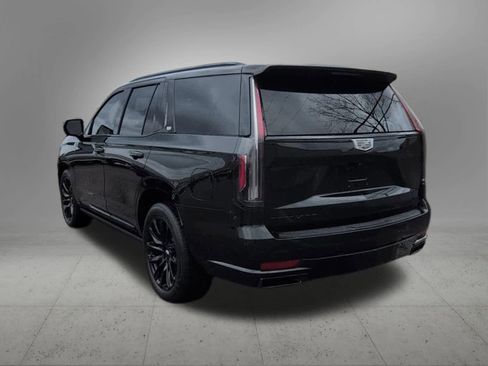 Used 2024 Cadillac Escalade Sport w/ LPO, ONYX Package image 4