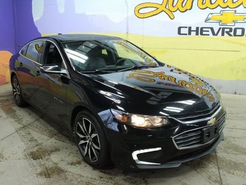 Used 2018 Chevrolet Malibu LT image 4