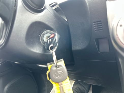 Used 2019 Toyota 4Runner SR5 Premium image 24