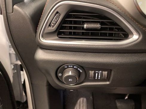 New 2026 Chrysler Pacifica Pinnacle AWD/4WD image 20