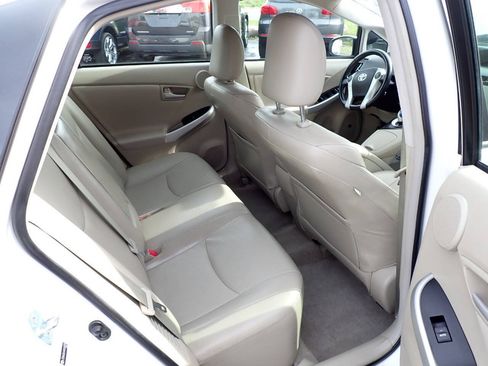 Used 2010 Toyota Prius Five FWD image 10