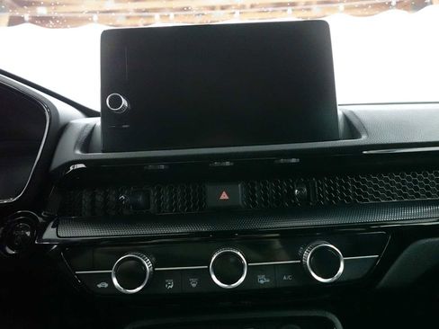 Used 2024 Honda CR-V Sport Touring image 22