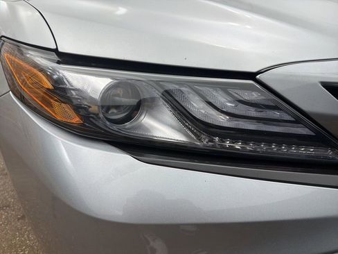 Used 2021 Toyota Camry XSE AWD/4WD image 31