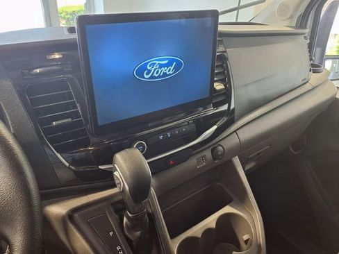 Used 2024 Ford Transit 350 XLT RWD image 10