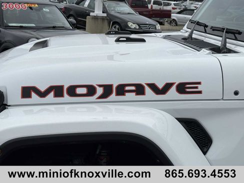 Used 2023 Jeep Gladiator Mojave w/ Cold Weather Group image 33