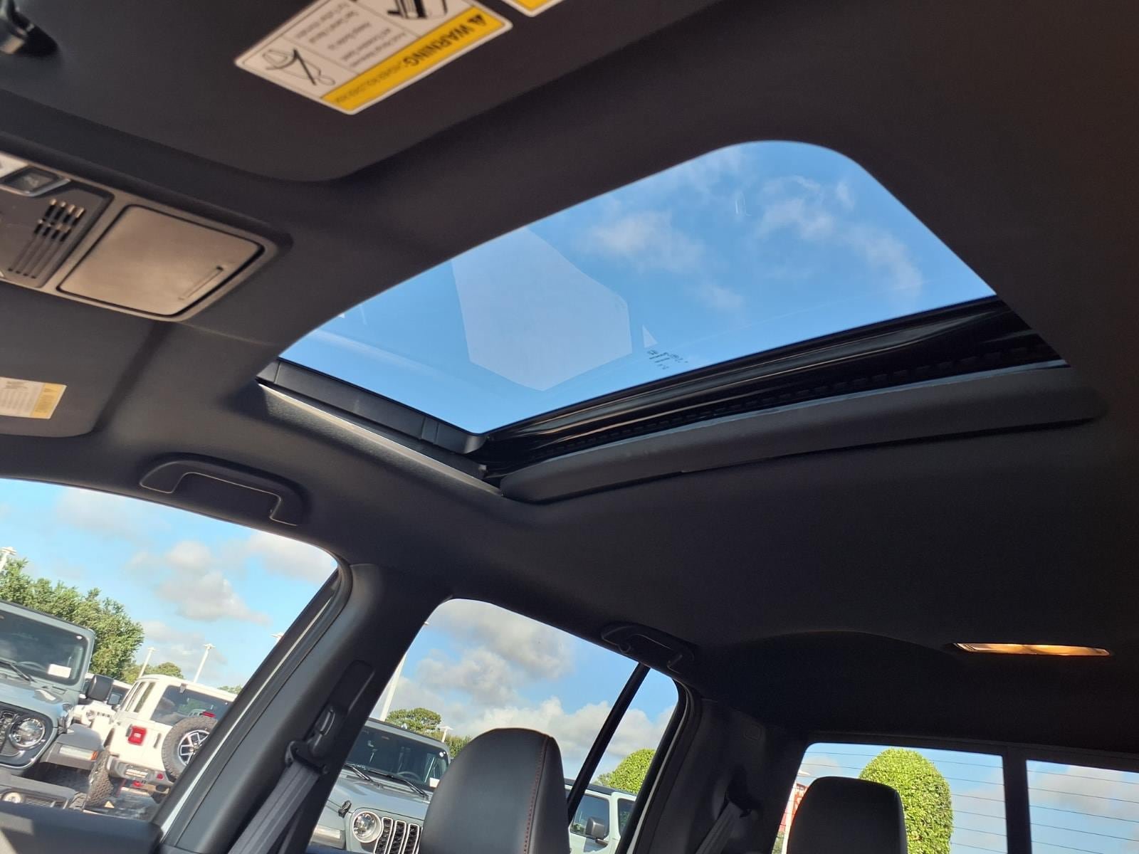 Used 2023 Honda Ridgeline Black Edition image 22