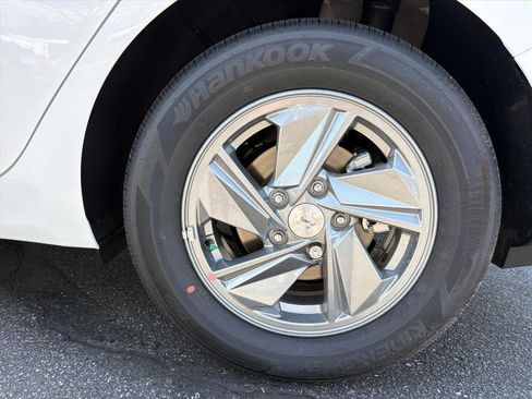 New 2026 Hyundai Elantra SE w/ Cargo Package FWD image 30