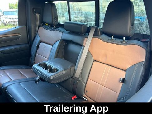 Used 2023 Chevrolet Silverado 1500 High Country image 53