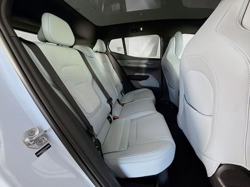 New 2026 Volvo EX30 Ultra w/ Protection Package Premier image 27