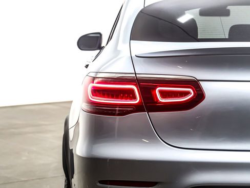 Used 2023 Mercedes-Benz GLC 300 4MATIC Coupe image 16