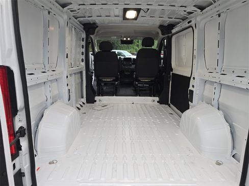 New 2025 RAM ProMaster 1500 w/ Convenience Group image 12