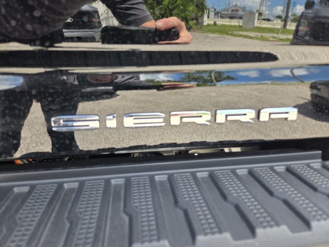 Used 2026 GMC Sierra 2500 Denali w/ Denali Reserve Package AWD/4WD image 17