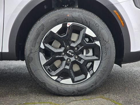New 2026 Kia Sorento S AWD/4WD image 9