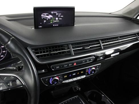 Used 2017 Audi Q7 3.0T Premium Plus image 13