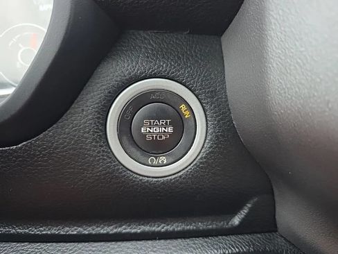 Used 2021 RAM 1500 Big Horn AWD/4WD image 30