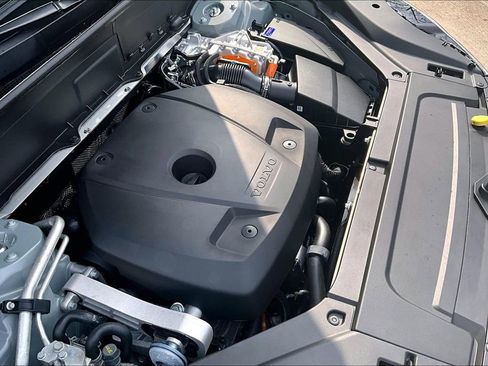 New 2026 Volvo XC90 T8 Ultra w/ Lounge Package image 39