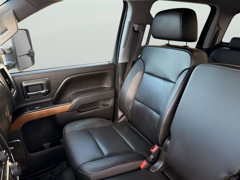 Used 2016 Chevrolet Silverado 2500 LTZ w/ Duramax Plus Package image 13