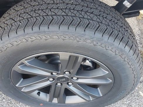 New 2023 Ford F150 Lariat w/ Equipment Group 502A High image 7