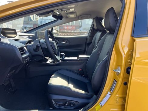 New 2026 Toyota Prius Plug-In Hybrid image 9