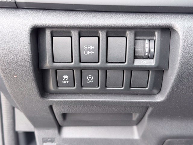 Used 2023 Subaru Forester AWD/4WD image 23