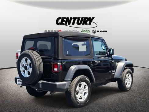 Used 2020 Jeep Wrangler Sport AWD/4WD image 4