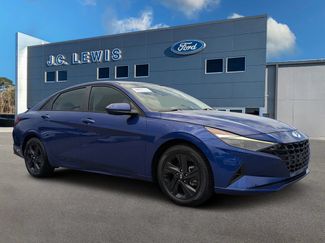 Used 2022 Hyundai Elantra Blue FWD 360° Tour