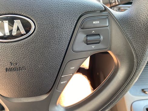 Used 2015 Kia Forte LX FWD image 14