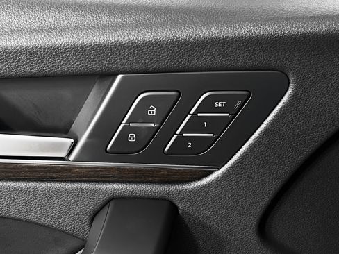 Certified 2023 Audi Q5 2.0T Premium Plus w/ Premium Plus Package image 20