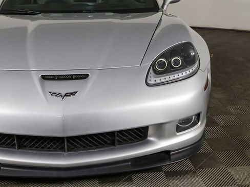 Used 2012 Chevrolet Corvette Grand Sport w/ 2LT Preferred Equipment Group RWD image 11