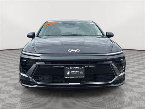 Certified 2026 Hyundai Sonata SEL AWD/4WD image 2