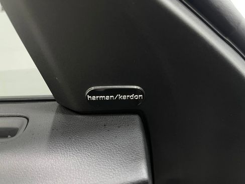 Used 2019 Dodge Charger Scat Pack w/ Dynamics Package image 18