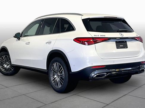 New 2026 Mercedes-Benz GLC 300 4MATIC image 3