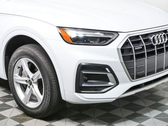 Used 2024 Audi Q5 2.0T Premium w/ Convenience Package AWD/4WD image 36
