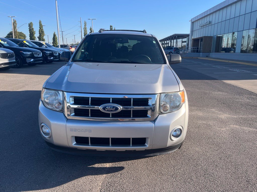 Used 2011 Ford Escape XLT w/ 202A Rapid Spec Order Code AWD/4WD image 2