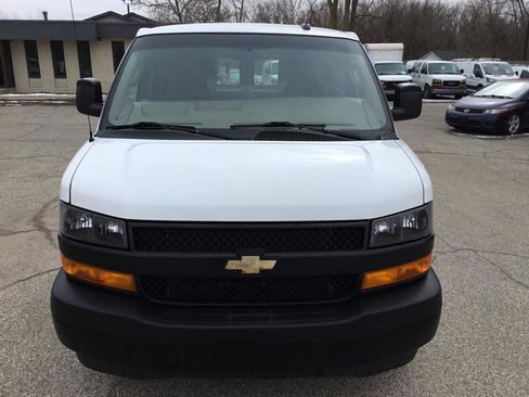Used 2019 Chevrolet Express 2500 Extended w/ Enhanced Convenience Package image 2